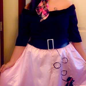 Poodle skirt costume size 2XL